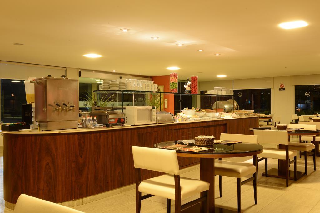 Indaia Park Hotel Кампу-Гранди Экстерьер фото