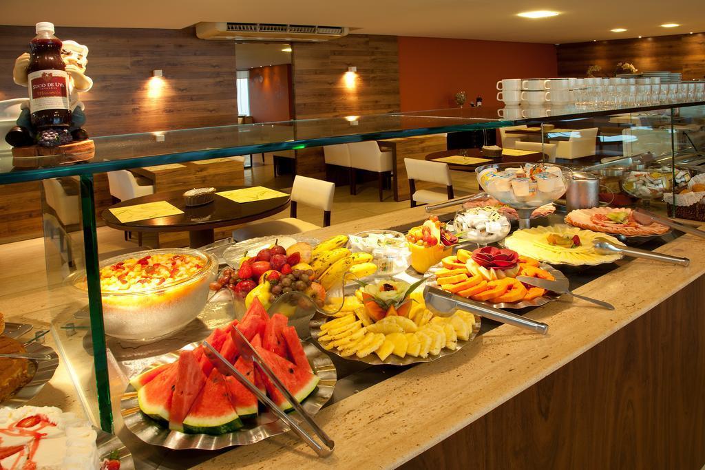 Indaia Park Hotel Кампу-Гранди Экстерьер фото